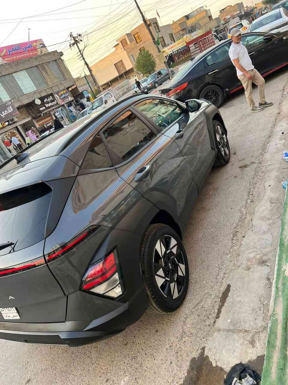 هونداي كونا موديل 2025
وارد امريكي بدون لوحات للبيع السيارة جديدة بمعنى الكلمة حادثها بنيد ودعامية وبيها طخه بسيطة بالباب الايمن الامامي مصلحات نفسهن ومصبوغات بدون شواصي بدون دواخل بدون ايرباك راديترات بلادية مالتها السيارة

  ماشية 6 الف ميل

 لون اسمنتي 

داخل ابيض 

كرسي كهرباء 

مودات قيادة

اوتو هولد

فور ويل

تبريد قطعتين

شحن فول تايبسي 

هندبريك بصمة

تشغيل عن بعد

فول تحكم ستيرن

كار بلاي اوتو

رادارجانب

رادار امامي

رادار خلفي

تحذير رجاج ستيرن

او بعد بيها مواصفات اخرى 

تترقم بغداد و جميع المحافظات ما عدا الاقليم 

مكاني بغداد البلديات 

رقم صاحب سيارة ***********
