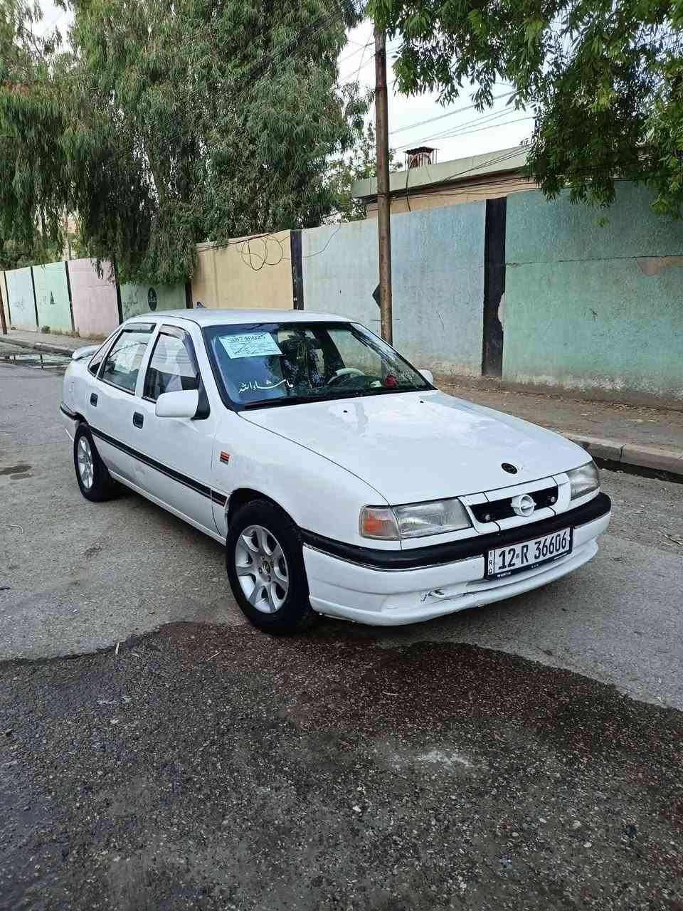 اوبل فكتره موديل93 حجم 16 رقم مصطره جديد هزه جديده السياره بسمي شرط التحويل محرك كير شرط طخم تاير جديد دوشمه جديده شاشه طخم سماعات باتري جديد السياره صبغ عام بيها تلكيطات معجون بدون حادث شرط لاكص ولاكلب السعر36 وبيها مجال قليل مكان السياره موصل حي الرساله ***********/***********
