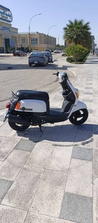 بوليس • ٢٠٠٨ • بدون سلف