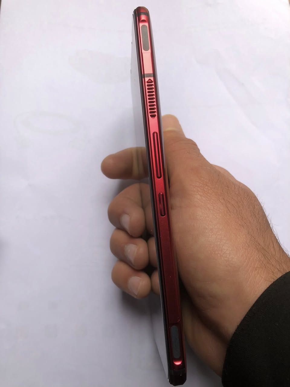 ريد مجك 5S ذاكرة 256 ذاكرة عشوائية 12 جهاز مكفول من كلشي جهاز نضيف كلش سعر 400 قفل مابي مجل مكاني بغداد ***********
