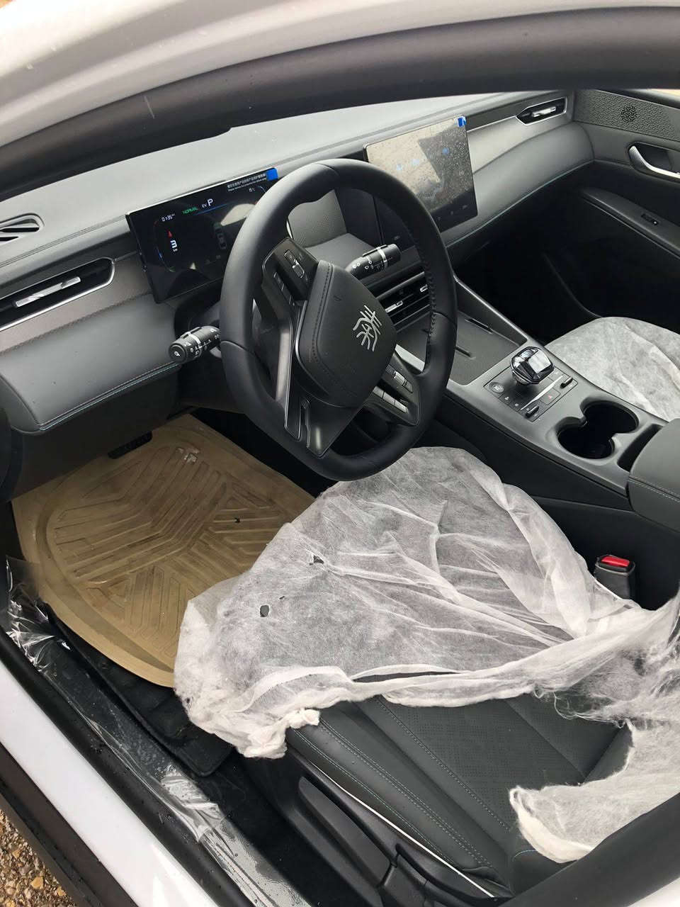 کــوردی - عربي
⚜️ BYD Qin Plus 2025 بیوایدی 
نرخ: لەکۆمێنت داوا بکە ڕاستەوخۆ بۆت دێت📥

تەنها 800km ڕۆێیشتوە 🔥
🔸سفرە سەیارەکە هیچی نیە 
🔸تازە ڕەقەم کراوە
🔸ناو زەیتونی 
🔹بەشەرتی هەموو شتێک
🔹 سەنەوی بەناوی خۆمە بە شەرتی وەکالە و بەناوکردن

ژمارەی خاوەنی :
***********
***********
ــــــــــــــــــــــــــــــ
⚜️ BYD Qin Plus 2025 بیوایدی 
سعر :اطلب في التعليقات وسيصلك مباشرة📥

فقد ماشي 800km  🔥
🔸صفر ما بي شیء 
🔸رقم جدید 
🔸لون داخلي زیتوني
🔹دعامي لل دعامي  مکفولة
🔹 سنوية باسمي  تحویل والوکالة بشرط

رقم تلیفون :
***********
***********
