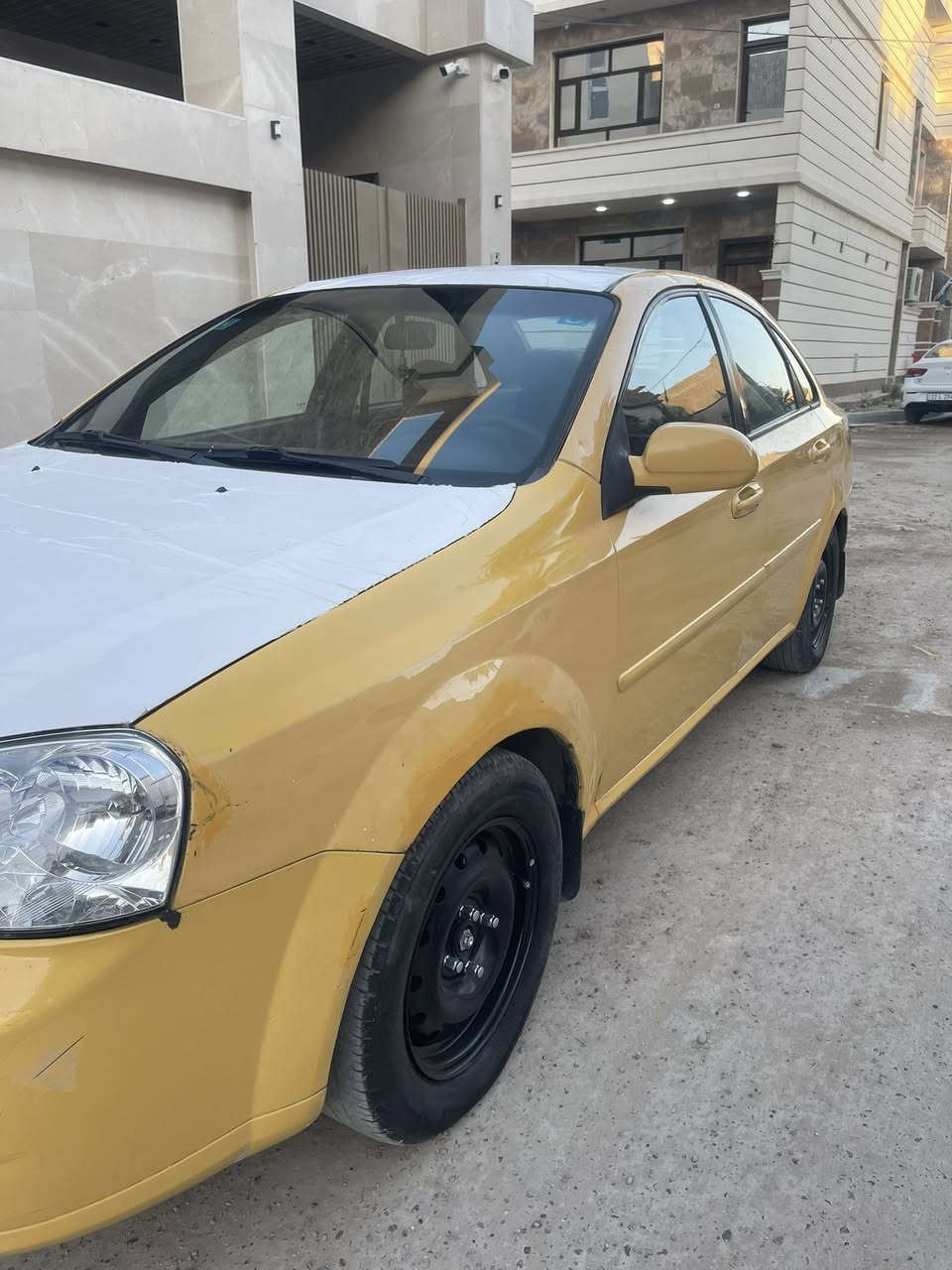 السلام عليكم 
اوبترا الشركة العامة للسيارات كير عادي 
موديل 2012 كير ومحرك تمام
صدر امامي خلفي كله جديد 
كهربائيات كلها مكفوله 
بيها منظومة غاز كامله وعليها ادامة جديده. 
ادامة كامله لمنظومة البنازين
مكفوله كفالة عامة من الضربه. 
گلج وعينه وصينية جديده 
دومشة كشنات ودومشة ارضيات جدد
رقم دولي مصفرة هيئة وغرامة. 
سيارة خير من الله من ايدك للشارع 
مكانها شارع فلسطين 
السعر 65 
الرقم ***********
