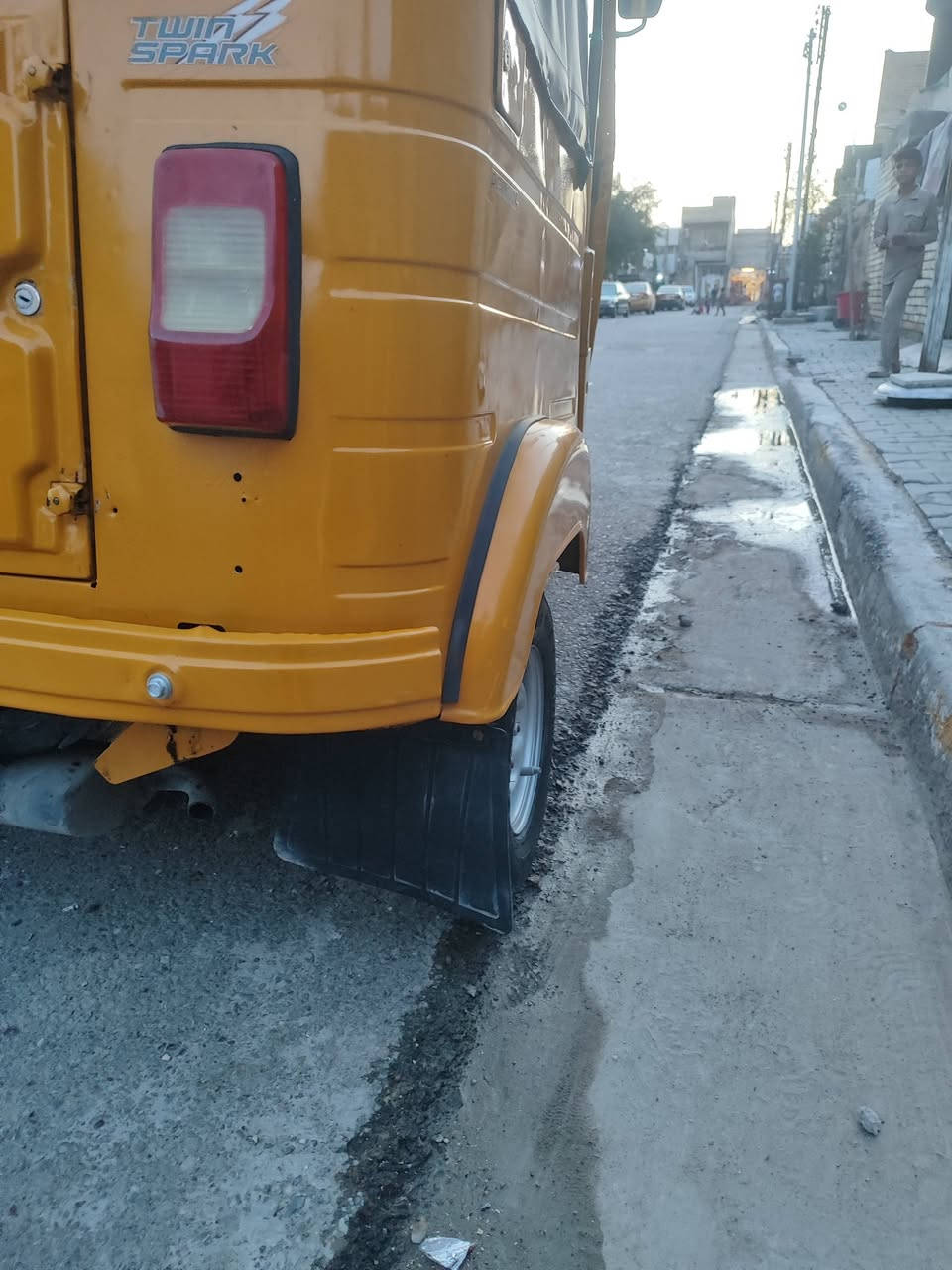 السلام عليكم تكتك مديل 19رقم وسنويه نكليزي تحويل ثاني يوم تكتك مصبوغه عام مكي***********نه مجفته وكسل جديد العنوان الحسينية مال راشديه رقم
