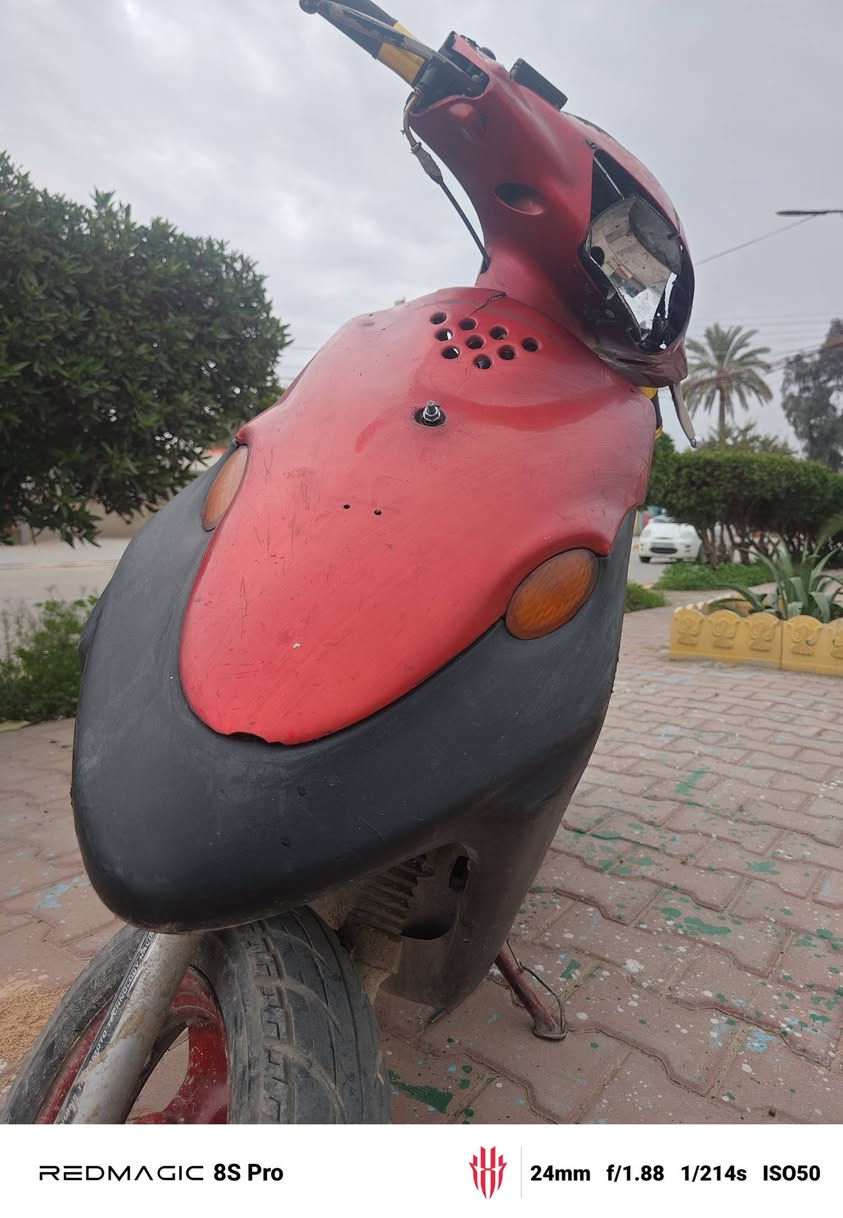 السلام عليكم
بيجي 9 زروف  ياباني كامله نقصها بس كفرات صفاح كهربائيات شغاله بس يرادلها ترتيب .
السعر 180 وبيها مجال للشراي مكاني المحموديه حي الموضفين .. متواجد ماسنجر ..


**إذا كنت صاحب هذا الإعلان وتريد حذفه لأي سبب، رجاءا أرسل رسالة إلى الدعم الفني**