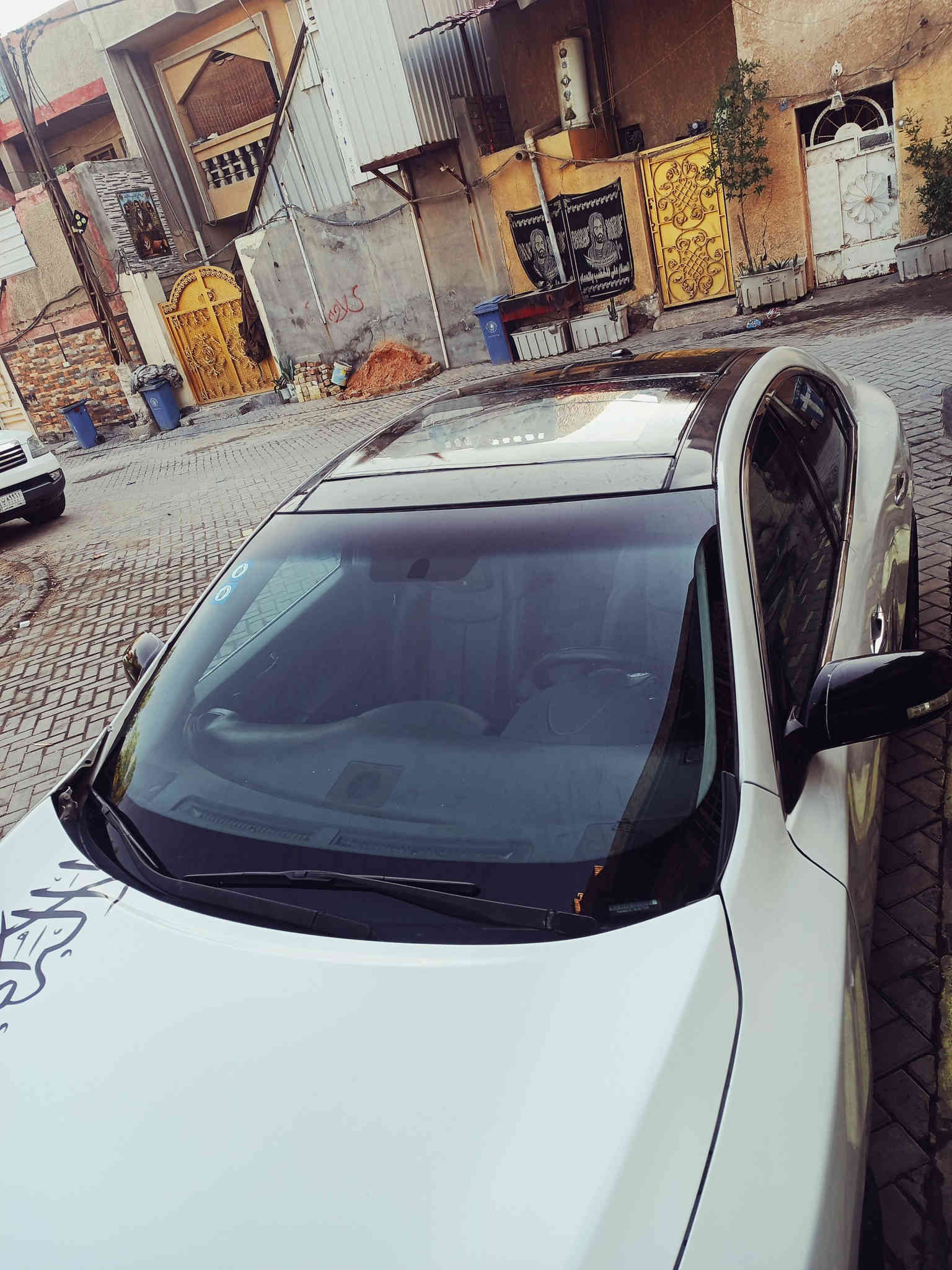 سلام عليكم
بيع أو مراوس 
 نيسان مكسما فول مواصفات 1/1 في ايبي 2009
محرك 3500 
فتحة بصمة كشنات جلد بردة خلفية ستيرن كهرباء 
كشنات كهرباء شاشة كامرأة 
2009
حادث أمريكية جاملغ او بنيد 
السيارة مصبوغة احزان اثر جراد 
كير مكينة تبريد مكفولات
رقم جديد  بغداد دولي بسمي
بغداد ***********
