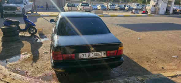 بي ام حجم 525 موديل 1990 مكينه كبس المرغوب  رقم سليمانيه سنويه ورقم لحد 2029 جام كهربائي دواخل نضيف تخم ويل رياضي ضرر جاملغ امامي فقط 
السعر 44 وبي مجال 
مكاني ديالى / خانقين
***********
