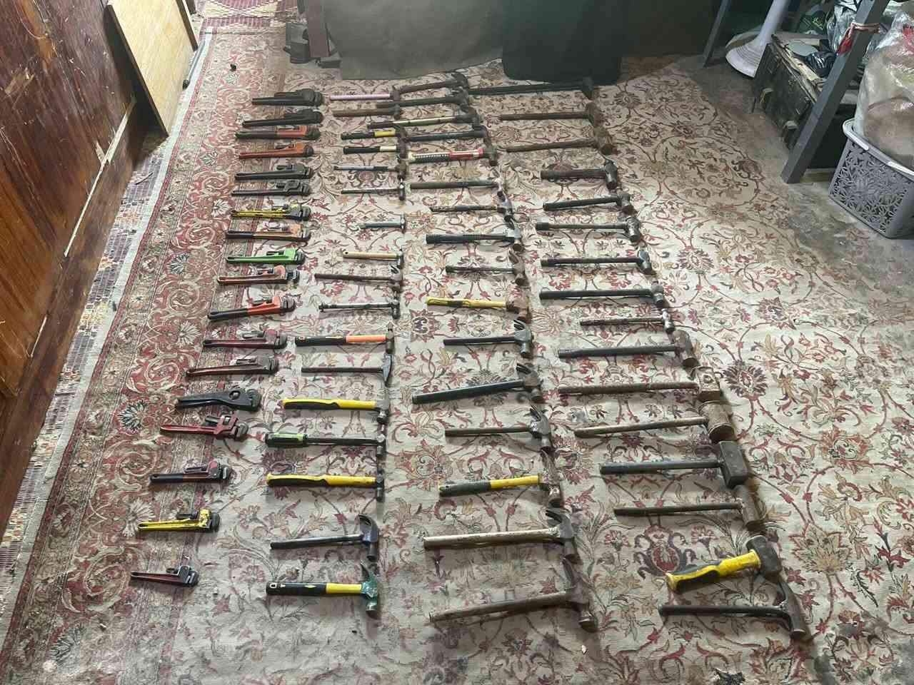 سلام عليكم جواكيچ للبيع بنواعه واحجمه وسكور صباين همين للبيع كلهن سوه ما افرد منهن مكاني ناصريه مركز تفاصيل اكثر خاص


**إذا كنت صاحب هذا الإعلان وتريد حذفه لأي سبب، رجاءا أرسل رسالة إلى الدعم الفني**