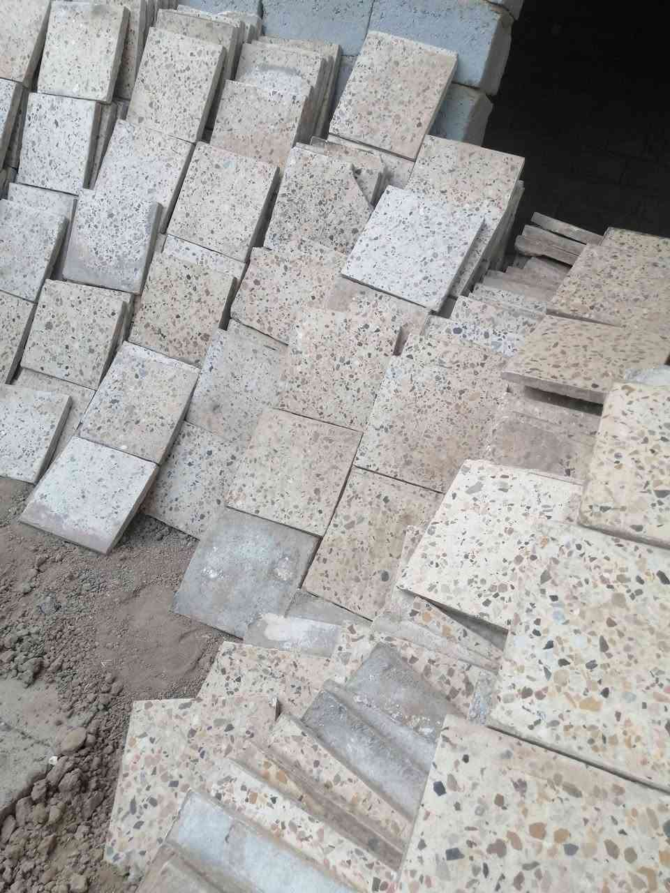 سلام عليكم عندي ميقارب 1000أللف كاشيه مستعمل نظيف مثل ما جدامكم واضح بصوره ليريد يتفضل خاص دللو مكان ديالى ناحية السلام قريت سراجق


**إذا كنت صاحب هذا الإعلان وتريد حذفه لأي سبب، رجاءا أرسل رسالة إلى الدعم الفني**