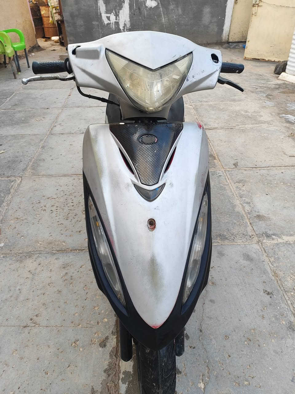 سلام عليكم..دراجه جي فور.السعر 300
شغاله كهربائيات .نقص باتري. مكاني قلعه سكر 
***********
