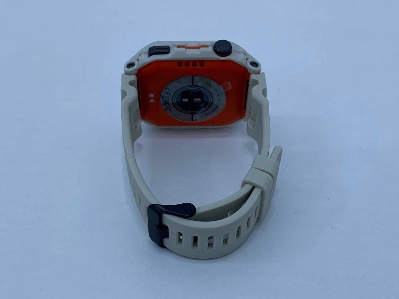 العنوان: لليحبون التميز.. وحش الساعات الرياضية وصلت! 🔥
النص:
ساعة سمارت (Tactical) الأصلية المخصصة للأعمال الشاقة والرياضة. شكل فخم جداً وبناء عسكري يتحمل الصدمات. 🛡️
✅ أهم المواصفات:
• شاشة واضحة جداً وسلسة باللمس.
• تدعم الاتصال واستقبال المكالمات والرسائل.
• قياس نبضات القلب، الأكسجين، وخطوات المشي.
• بطارية تدوم طويلاً وشحن سريع.
• مقاومة للماء والغبار (مثالية للرياضة والدوام).
💰 السعر: [اكتب السعر اللي اتفقت بيه وية صاحب الساعة أو اكتب "خاص"]
🚚 يوجد توصيل سريع لجميع محافظات العراق.
للحجز: ارسل (الاسم، العنوان، رقم الهاتف) بالخاص هسة قبل لا تخلص الكمية! 📥


**إذا كنت صاحب هذا الإعلان وتريد حذفه لأي سبب، رجاءا أرسل رسالة إلى الدعم الفني**