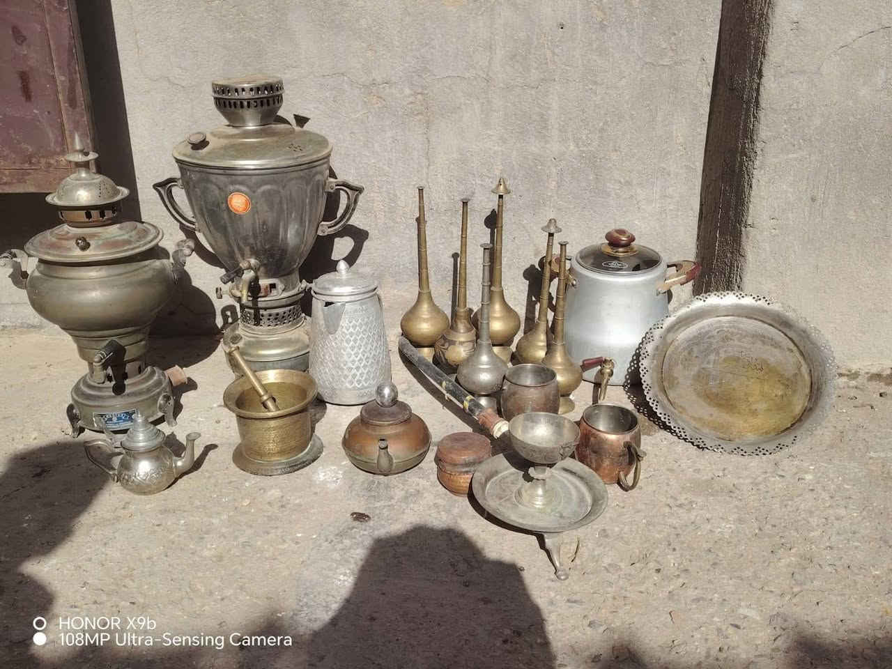 سلام عليكم مرخصت الادمن قراض للبيع العنوان بغداد مدينت الصدر رقم الهاتف ***********
