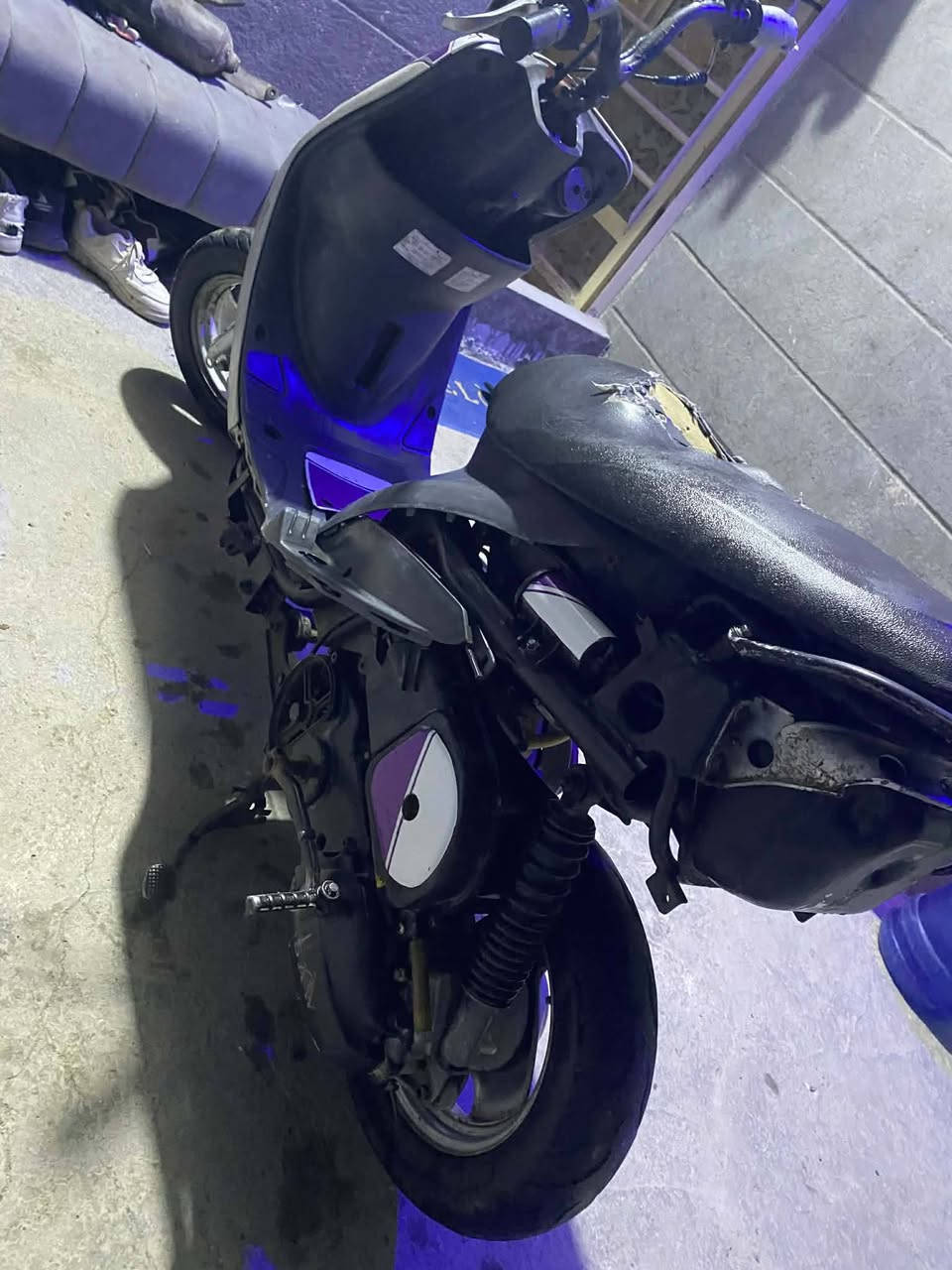 سلام عليكم درجه ماكس منغوالي للبيع المكان حله شارع ٨٠ب ٢٣٠وبيه مجال تفاصيل خاص رقم الهاتف. *********** ا
