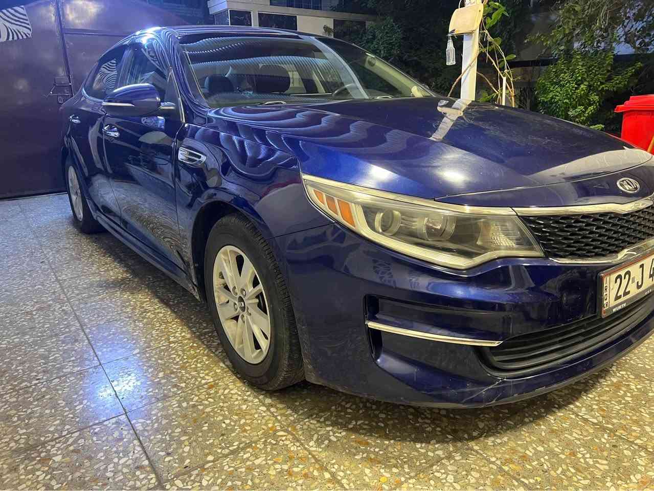 السلام عليكم 
كيا اوبتما 2017 امريكي
رقم اربيل جديد سنويه جديده باسمي تحويل مباشر
نص مواصفات 
محرك 2400 مملعوب بي
ماشيه 70 ميل 
جاهزه من كلشي 
محرك كير صدر 
تبريد 
تخم تاير كله جديد
حادثها بابتين اليمين
بجم كبس مملعوب بي 
السونار موجود  
بغداد الدوره
*********** بغداد, العراق
