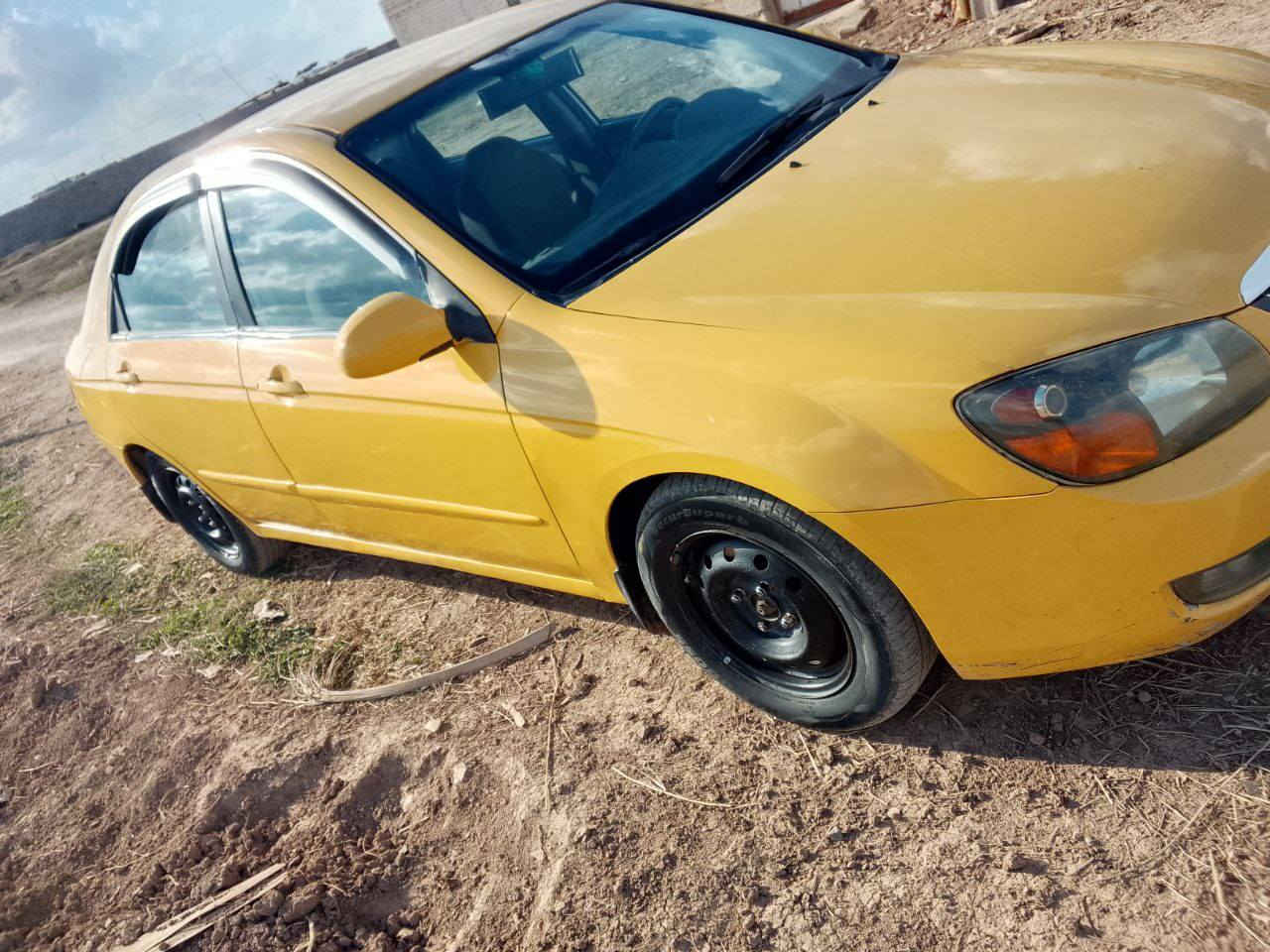 السلام عليكم 
كيا سبكترا 2009 رقم ديالى بأسمي مكينة وكير كفالة   ضرر جاملغ وبنيد تايرات امامي نضاف والخلفي نص عمر مكان ناحيه السلام العنبكيه للاستفسار ***********
