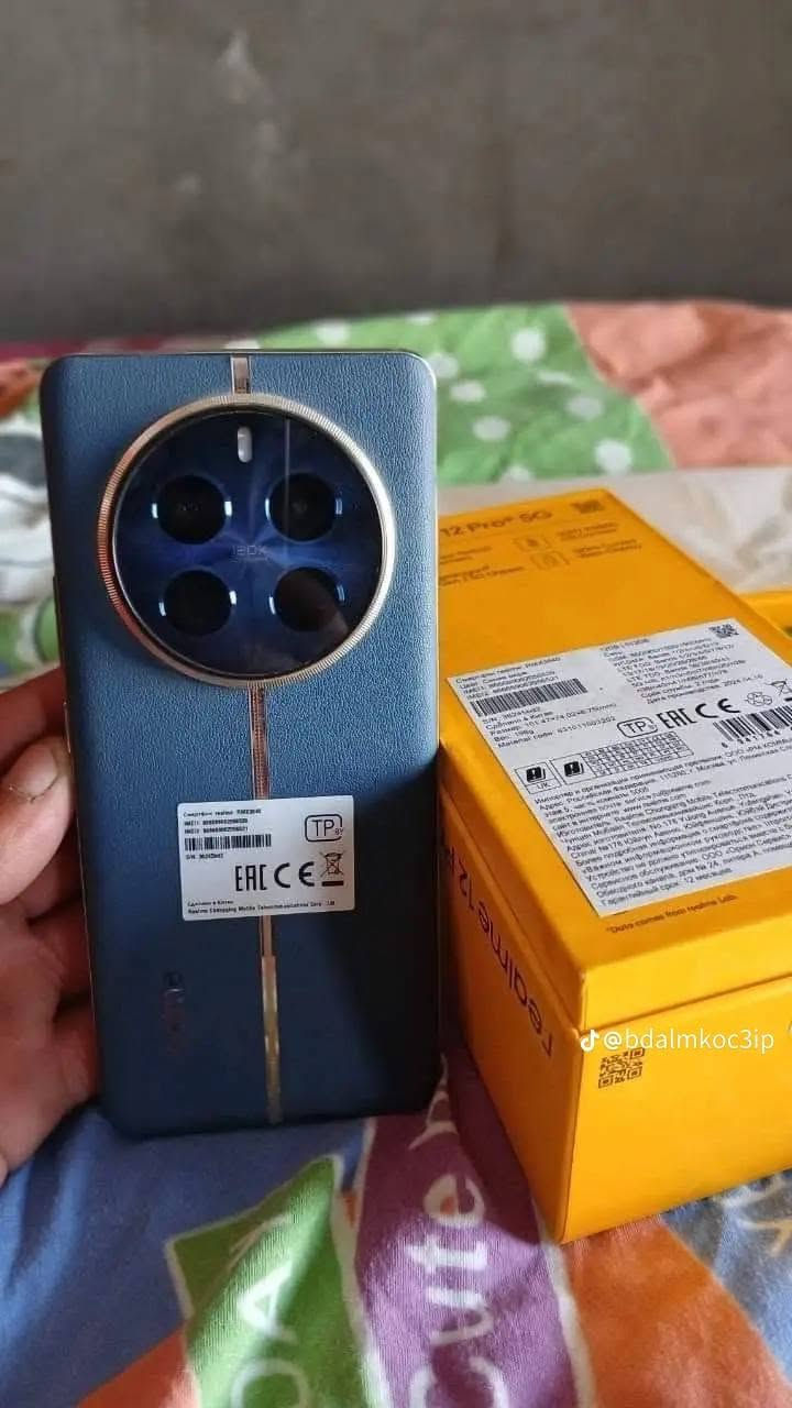 ريلمي 12 برو بلس 5g
نظيف جدا ذاكره 512 مواصفاته معروفه كامرته وزومه ووضوحه
مبدل ايسي اصلي وبي شخوط بالشاشه خفيفه جدا ما مبينه
ادالسعر 325 الف وبي مجال بسيط
ارجوا عدم ترك تعليقات سلبيه وانتقاديه 
وتحياتي 🌹


**إذا كنت صاحب هذا الإعلان وتريد حذفه لأي سبب، رجاءا أرسل رسالة إلى الدعم الفني**