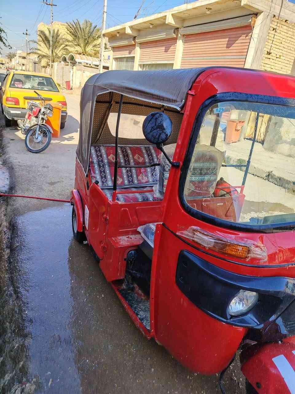 تكتك للبيع ٢٢ شهر ٨ رقمه كربله بيهه ضربه بل لغد الأيمن سعرهه ٧ و٧٠٠ الشراي يتصل علرقم *********** مكاني الفجر
