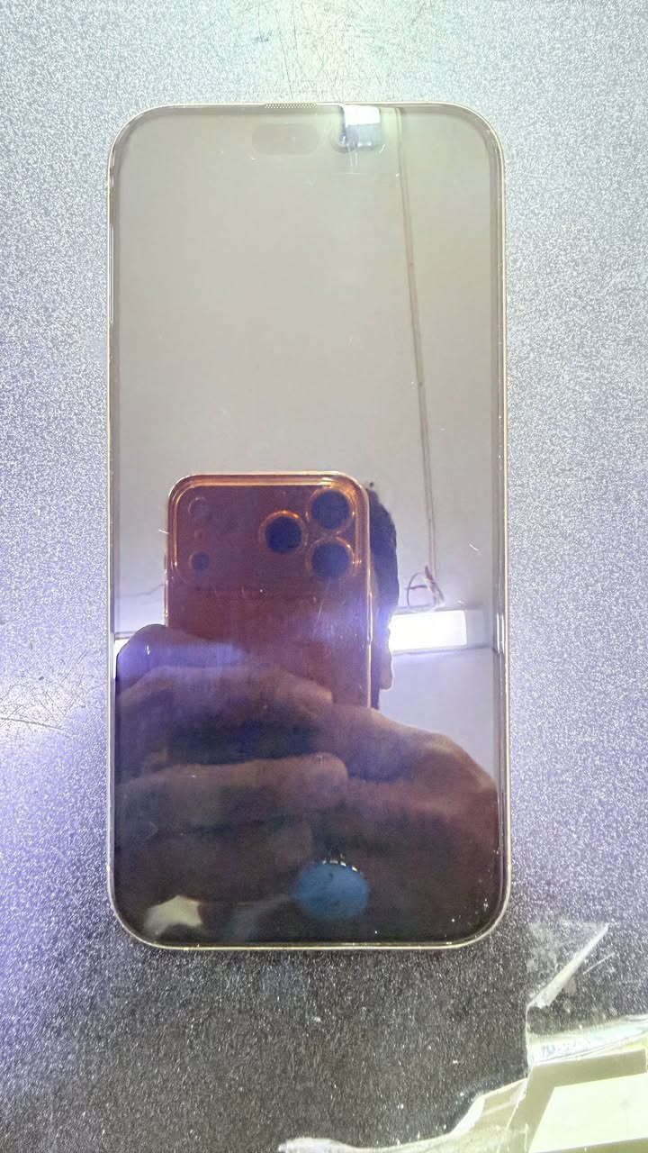 16 برو ماكس ذاكره 512 ياباني
بطاريه 94 التلفون جديد شخط مابي 
السعر مليون ونص 
مكاني الشعلة 
***********
