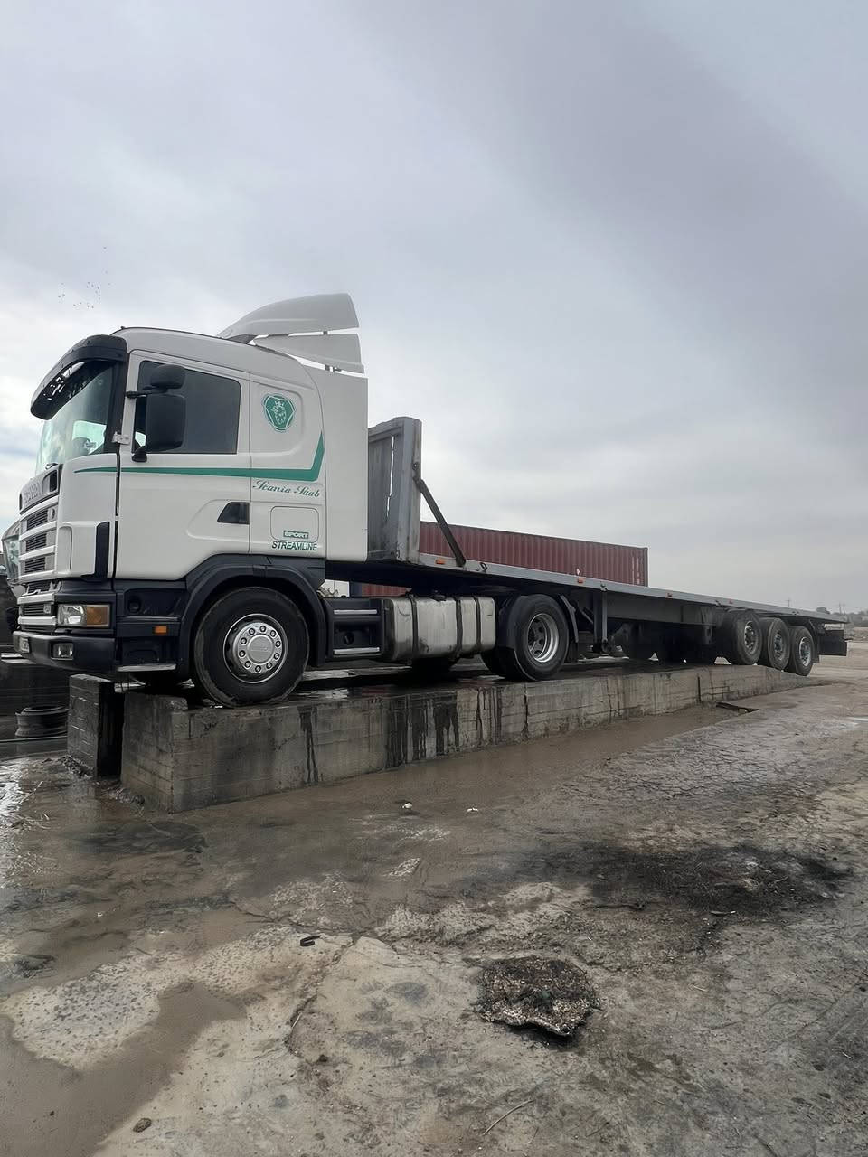 سكانيا البيع 2004 رقم جديد تحويل مباشر نجكتر عربانه دسك تخم تاير ***********
