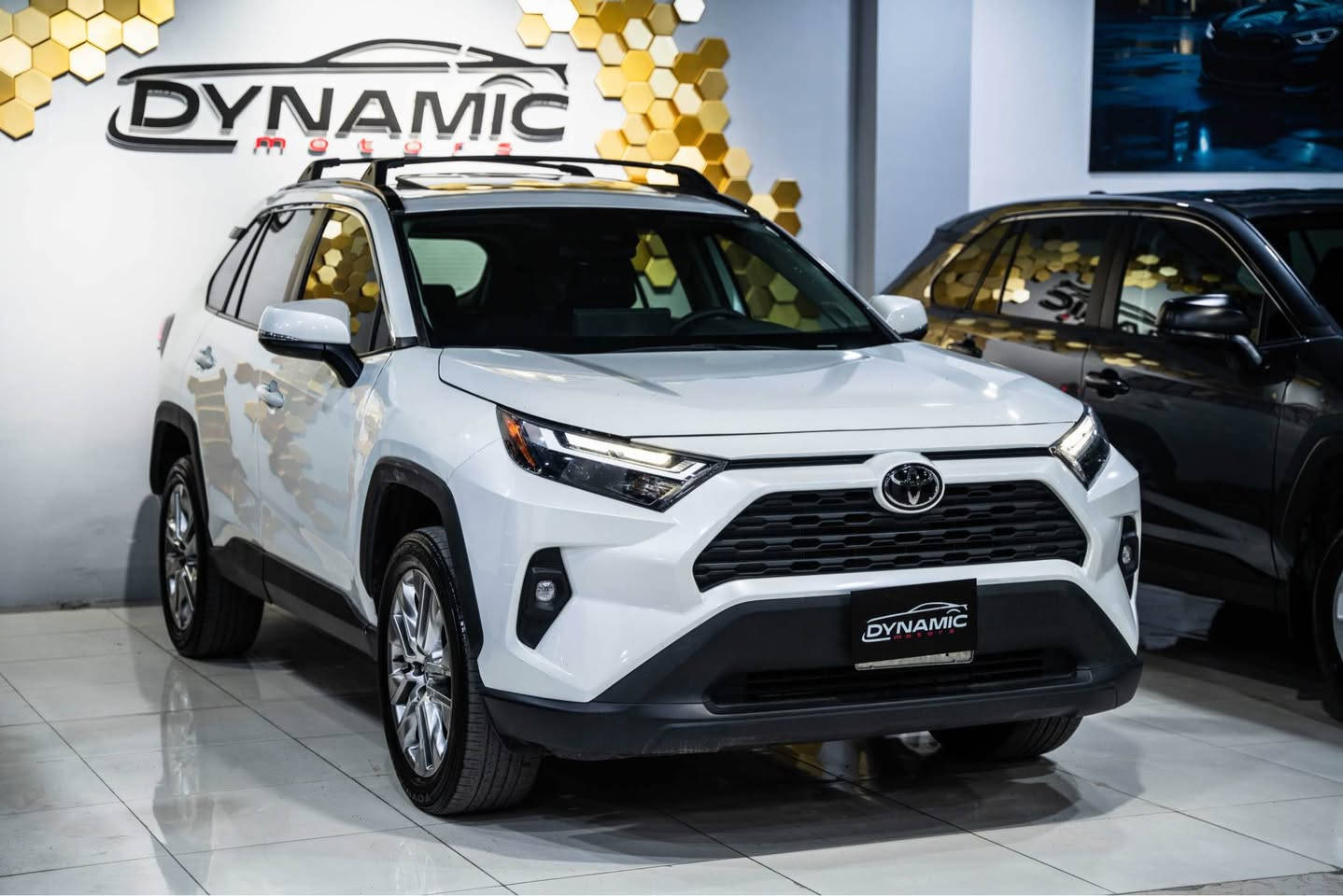 2024 TOYOTA RAV4, XLE PREMIUM

موديل :2024
مواصفات : فول
محرك : 4 سلندر
وارد : امريكي
عداد : 51,000ميب
صبغ : باب سكن صبغ و باب وراء تعدل
ارباك : بردة طاك فقط
رقم : ( موقط) ( كاتي)
ناونيشان هةولير جادةي حديد و خشب پيشنگاي دايناميك موتورز
بو زانياري زياتر پةيوةندي بكةن بة وتس اب
*********** أربيل, العراق
