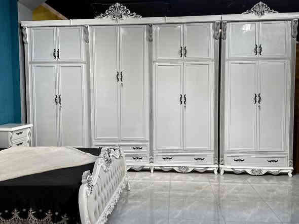 موديل هيام 

ضمن وجبة الدرجه الممتازة 
السعر 3 ملايين و650

الوجه ام دي اف 6ملم 

الداخل صاج طبيعي 4ملم 

القاعدة ابلوك صاج 

الظهر چرچوبه شد برغي 

كل الغرفه الهيكل خشب زان

دنگ خشب زان روماني

لف الابواب والمجرات خشب زان 

التوج كل الغرفة خشب زان ثقيل

السرير ابلوك 18ملم 6ارجل 

طابوريه اظافيه

ارتفاع الكنتور 280

عرض الكنتور344سم

عرض الزاويه 125سم

مجموع كنتور وزاويه الملابس ظلع كامل 475سم

السعر 3650 فقط

من انتاج معمل ومعرض موبليات الشمري 

خدمة الشد ونقل مجااااني الى جميع المحافظات 

 العنوان بغداد طريق القناة مقابيل الكلية العسكرية مجاور محطة الجبهة 

***********#اثاث #تصميمي⁩⁩
