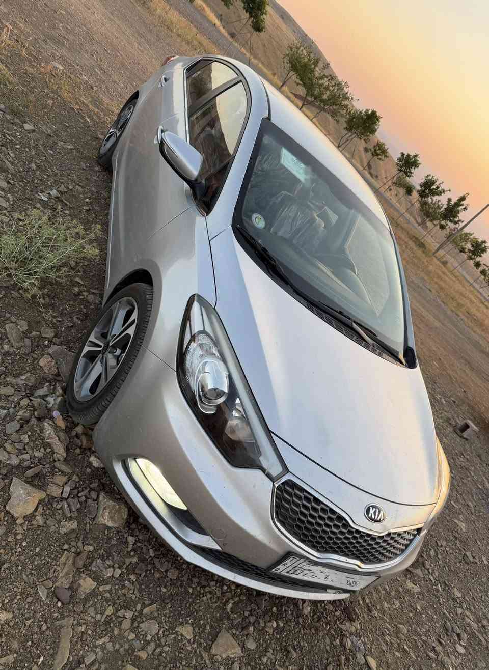 سلام عليكم سيراتو K3 دخول جديد فول سيارة عدة الفتحة بصمة مري شفط بوب بصمة داخل جلد سيارة جديدة لوك 
ماشية 82 مكينة كير حدادية تبريد ثلج 
ويل كروم تخم تاير 
عنوان بغداد


**إذا كنت صاحب هذا الإعلان وتريد حذفه لأي سبب، رجاءا أرسل رسالة إلى الدعم الفني**