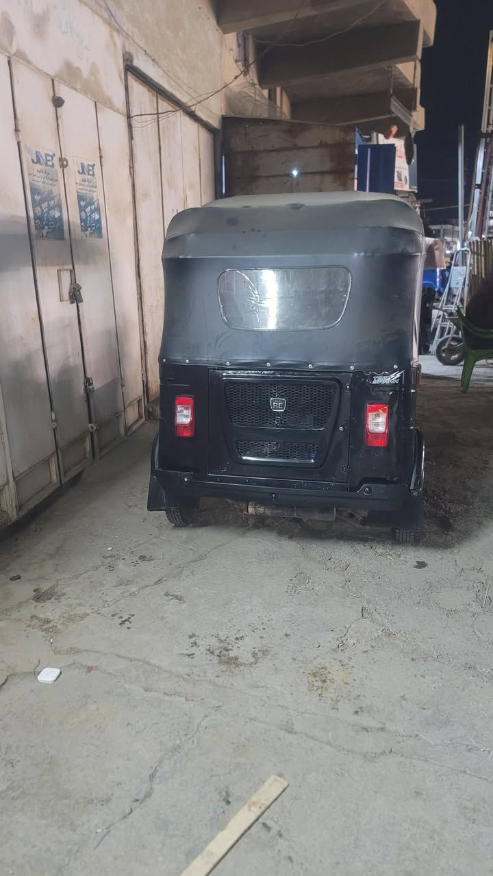 سلام عليكم تكتك للبيع موديل 22 شهر 8 تكتك بيه دوس ويم البك لايت بارد رقمي لشراء *********** عنواني بغداد بوب الشام
