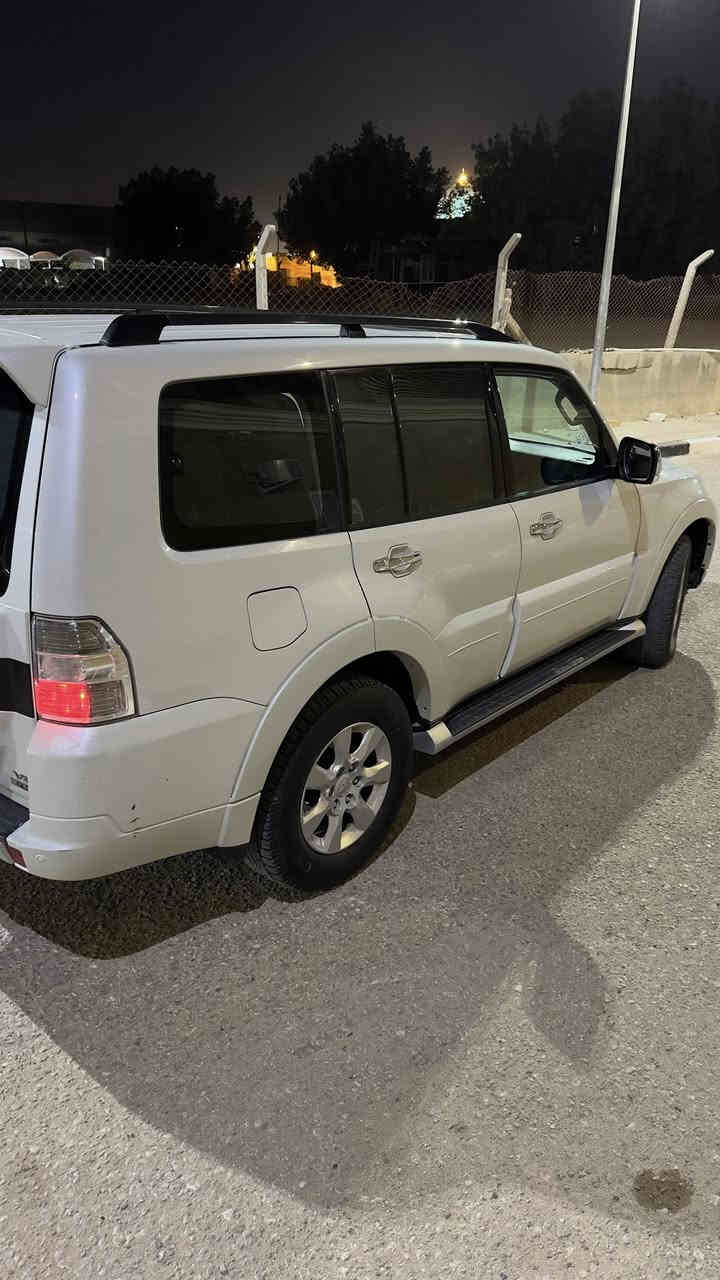 السلام عليكم
باجيرو 2015 رقم بغداد الدولي للبيع⭕️
 مكفولة كفالة عامه من الصبغ والبارد وموضح بالصورة السياره فول مواصفات حبتور ⭕️
كراسي 2 كهرباء الكراسي جلد نظيف جدا 
محرك 3500 نظيف السيارة ماشيه 155 الف ⭕️
السيارة باسمي تحويل أو وكالة بيع أو مراوس  
السعر 195 وبيها مجال ⭕️

للاتصال *********** فقط واتساب 

مكان السيارة النجف الاشرف
