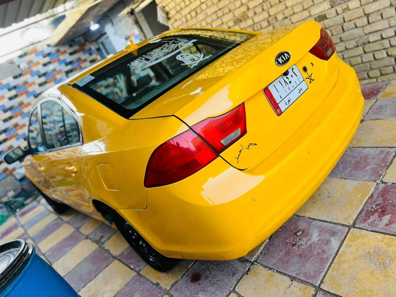 سلام عليكم كيه اوبتيمه موديل 2010 امريكي
سياره سعره 85 أو بيه مجال اني مكلف بلنشر 
تفصيل تصل عله رقم *********** مكلف بلنشر اني خاص ما جوب
