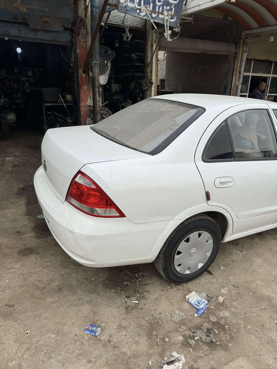 سيارة للبيع 2008
نيسان ياباني سياره جهازه من كلشي مكفوله كير محرك بيه اثر بارد صوب الايسر شي بسيط كرت واحد لاصبغ ولا ضربه 
السعر 105 مكاني النجف 
هذا رقم صاحب السياره *********** غير متواجد على فيس
