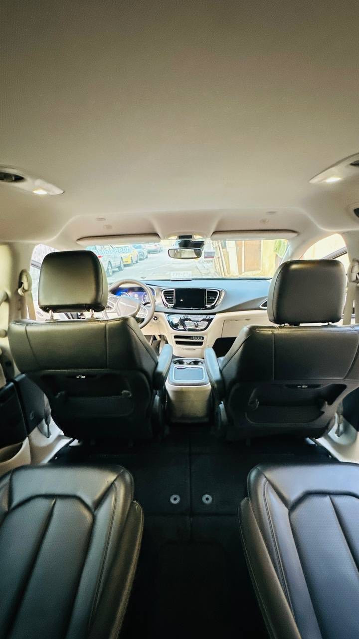 كرايسلر باسفيكا 2023 CHRYSLER PACIFICA
ماشية 65
#مواصفات فول عدا الفتحة 
1- بصمة تشغيل وابواب بصمة 
2- هاند بريك بصمة كهربائي
3- محرك 6 سلندر 3600 بانزين
4- هيترات بالكشنات
5- رادر امامي وجانبي 
6- بيبان كهرباء ( تحكم ريمونت ) وبصمة أبواب 
7- صندوق كهرباء شفط بصمة 
8- رادار امامي خلفي بريك ذاتي توقف مانع تصادم
9- كشنات جلد VIP منفصل 7 راكب
10- مانع انزلاق 
 11- كشن خزن ميموري حركات 2
12- لايت لد الشكل الجديد 
13- تنبيه الخروج عن المسار 
14- تبريد مركزي ثلاثة قطع منفصل
15- تدفئه كراسي وستيرن تدفئة
16- تحكم استيرن فول 
17- اشاير بالمري وهيترات بالمري
18- تشغيل عن بعد
19- كير ماوس
20- مثبت سرعه

السيارة جاهزة كلين بس دعاميه صبغ 
الحادث مرفقه مع الصور
السعر//225
مكاني بغداد ***********
