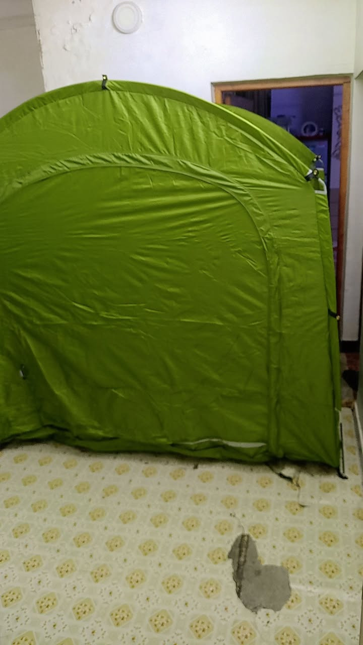 السلام عليكم اخوان خيمه سفاري
ارتفاع 2متر العرض 3 السعر 70 
***********
