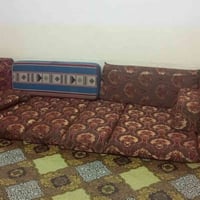جلسة عربية • للبيع