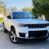 جيب موديل 2021  خليجي مكفولة  ماشية 60000km لميتد limited  فول مواصفات...