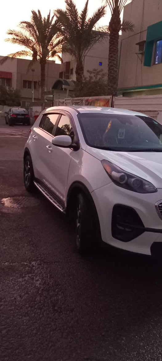 السلام عليكم مكلف بل النشر اتصل عله صاحب السياره سبورتج موديل 2022 السعر 200 ورقه
وارد امريكا سونار مرفق مع الصور ‏‪***********‬‏
