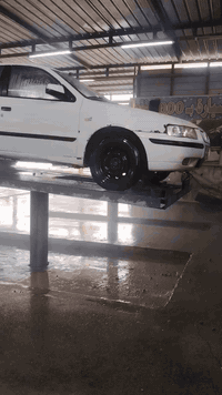 السلام عليكم للبيع 2011 تحويل ثاني يوم***********
