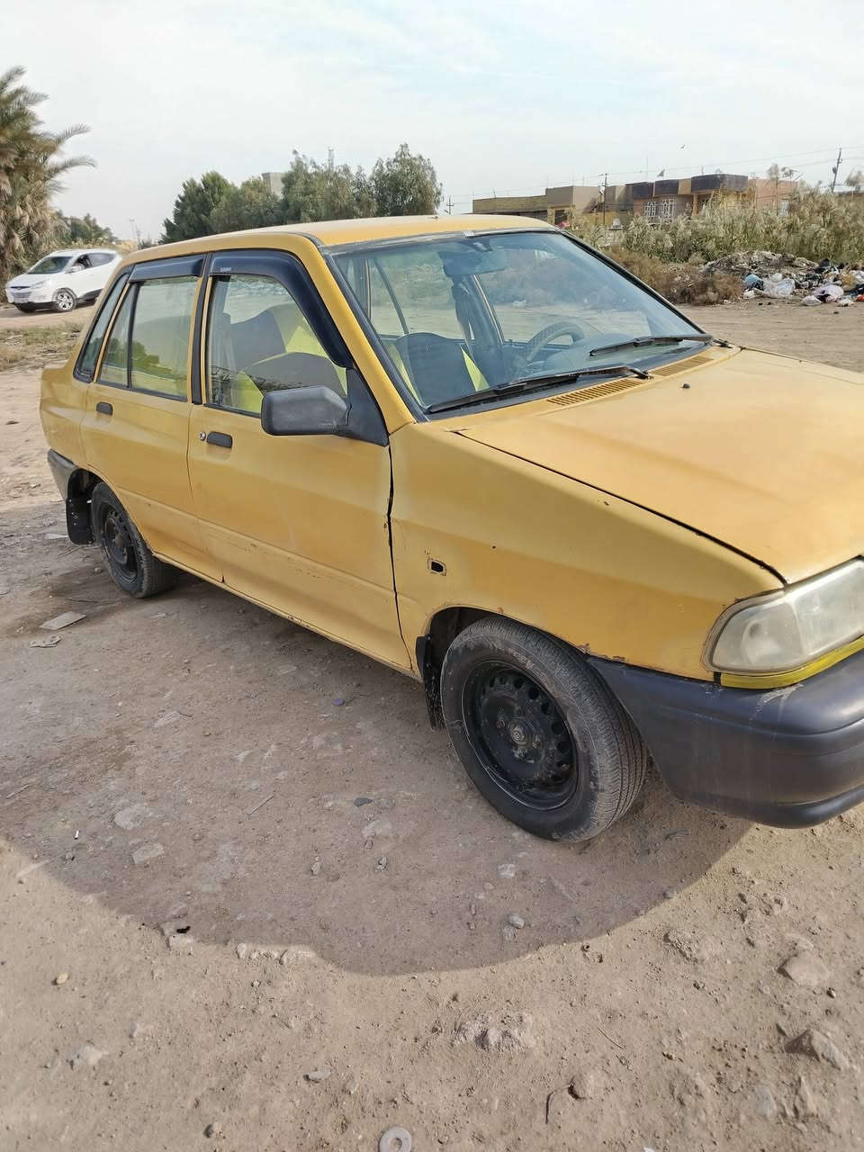 اسلام عليكم
سايبه موديل 12.. سعرها 16ورقه.. 
مكينه بيها خيط بخار قليل اول ماتشتغل.. كير نمره كلها حلوه.. 
درايمات حداديه امس شادهن كهربائيات كلها شغاله.. دوشمه جديده تخم تاير اوباتري جدد.. سنويه نافذه خط اوبحث بيها. غرامات ماعليها.. رقم واسط.. تخويل مباشر.. 
مكاني كوت
***********
