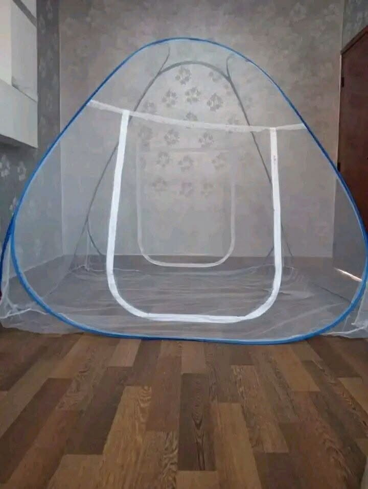 ⛺️خيمة ضد الناموس والحشرات🐝🐞🪰🪳🦟 
 كثرة الحشرات النواقل (الناموس) في بعض المناطق الأكيد النوم في هذه الحالة شبه مستحيل ، ولكن الحل موجود مع هذه الخيمة العجيبة التي ستمكنك من النوم مرتاح داخلها بدون منغصات.
مميزات خيمة الناموس:
* ذات عيون صغيرة تمنع دخول الناموس
* سهلة الحمل وخفيفة الوزن ، سهلة التركيب والجمع
* صديقة للبيئة
* مخصصة لشخصين
* تتوفر على بابين


**إذا كنت صاحب هذا الإعلان وتريد حذفه لأي سبب، رجاءا أرسل رسالة إلى الدعم الفني**