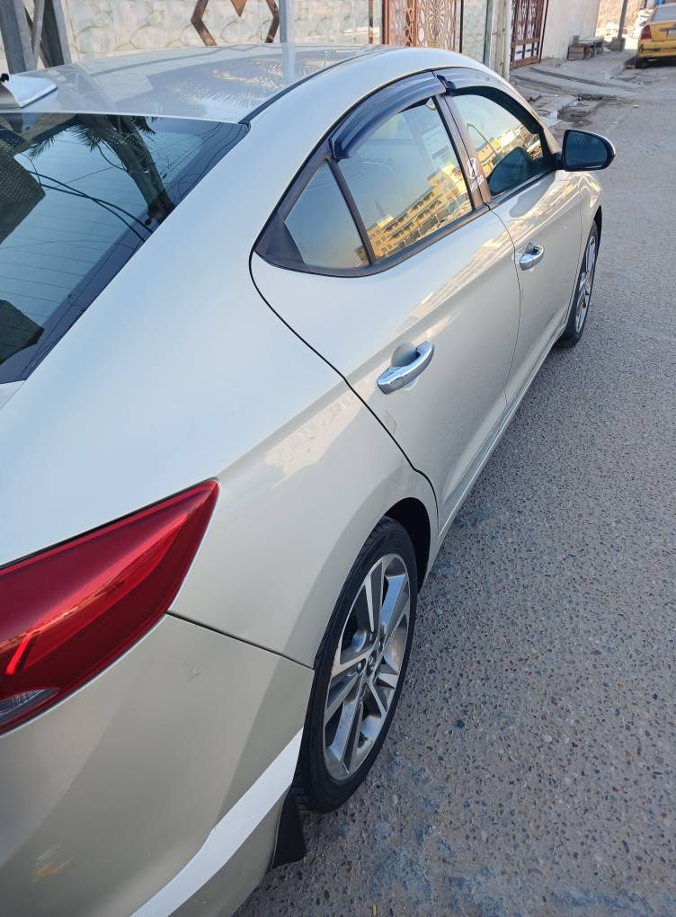 ‎النترا  ١٧ رقم  ذي قار  دولي  بيهه بنيد  ومداكر  الأمامي  مكينة  ٢٠٠٠ دوش  وسعر ١٢٠بصرة ***********‎ البصرة, العراق
