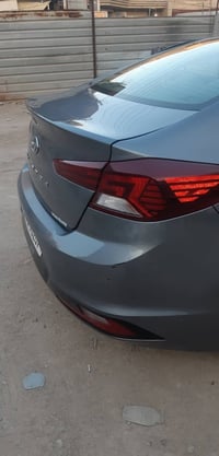 من راخصت المدير  سياره النتره مريكي  بسمي ٢٠١٩ المرغوب السعر١٤٥ او بيه...