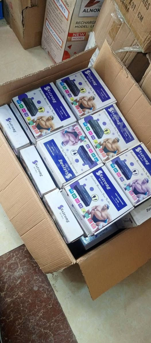 تصفيه كميه فوك ال١٠٠٠ قطعه للأستفسار *********** كل جديد وبالكارتون وشغال
