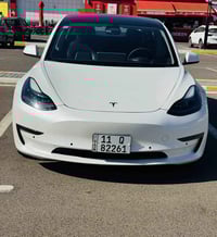 تسلا 3 تك ماطور موديل 2023 اون لاين الحادث جاملغ وبنيد صور الحادث مرفق...