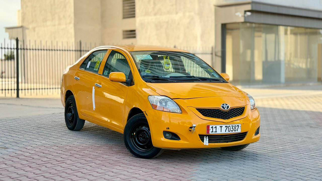 سلام عليكم 
يارس موديل 2007 

مشروع وطني رقم دولي 
دفتر بنزين نقابة مسفرة

صدر خلفي امامي جديده
كير و محرك بشرط كير اوتماتيك

سياره بيها بونيت جملغ 
بدون دواخل 

مكانى كركوك داخل مدينه
سعر68 بي مجال قليل 
*********** كركوك, العراق
