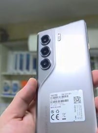 العملااق متوفر وبسعر جنوني اغتنم العرض ♥️❤️🔥😉 وبسعر رخيص الي يريد يخاب...