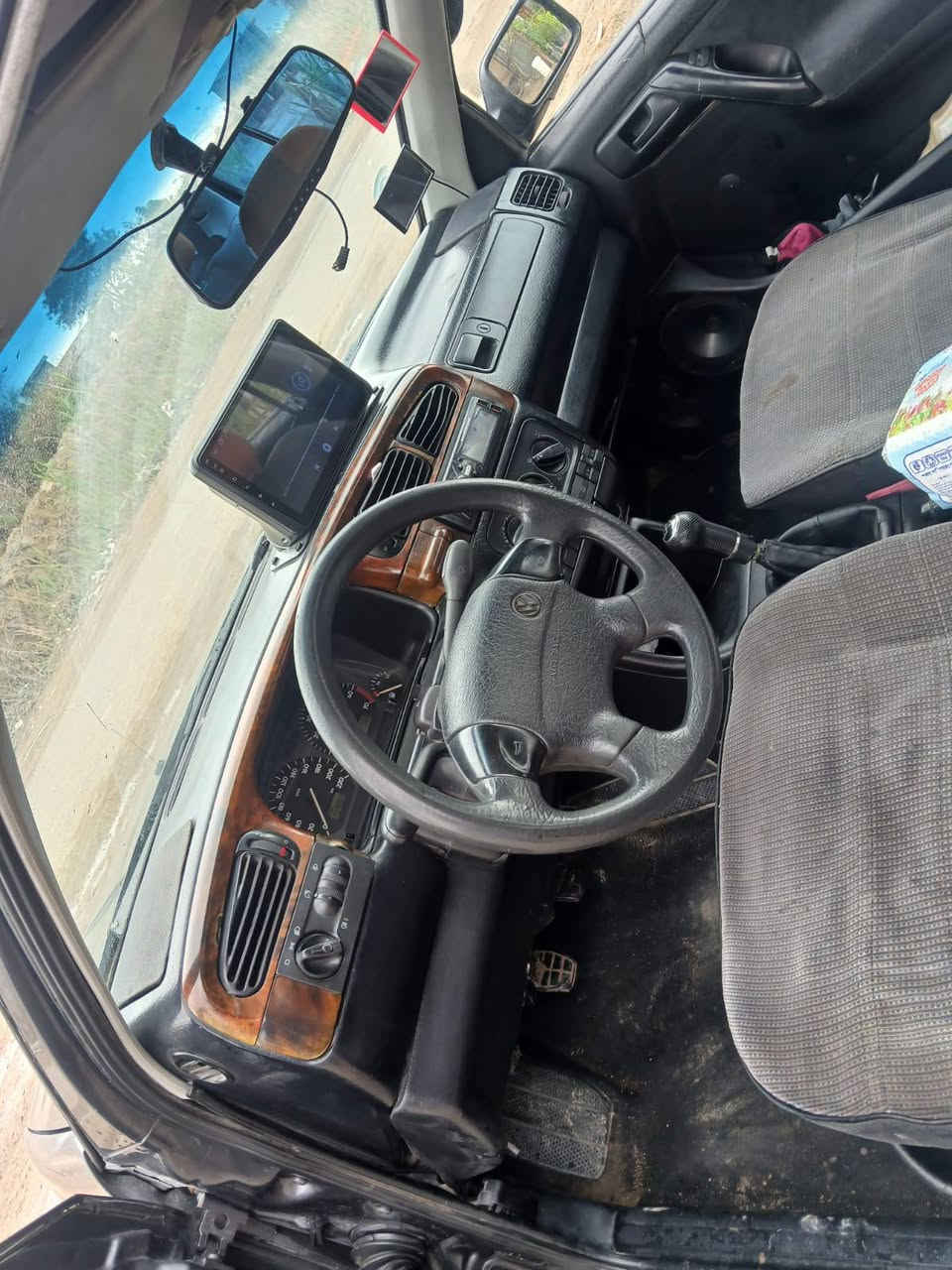 اسلام عليكم فنتو 93بغداد انكليزي بسمي تحويل مباشر محرك 1800 كير عادي تخم تاير صدر جديد كهربائيات كامله تبريد ثلج شاشه دشبول جام كهرباء السعر 40لتواصل ***********
