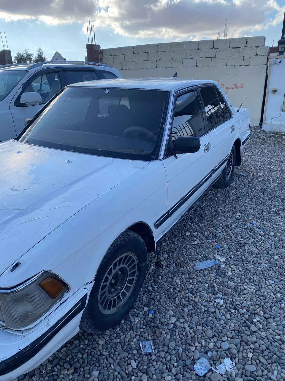 سلام عليك   الرجاء قراء التفاصيل كبل لا تاخبر سيدان
حبل.  حبل.  حبل     يعني بدوان أوراق 
كير ومحرك بلادي اوتماتي شرط الصدر 70 بل 100 يعوزه شويا كهربائيات والباقي شرط السيار نضيف السعر 17 ويرهم مروس بفانتي او ملكه ونطي فرق   رقم *********** وبي وتساب
