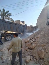 اشتغل حدل وقلاع ودفن وشغل حلو وهذه رقمي 07724026422 وتفليش