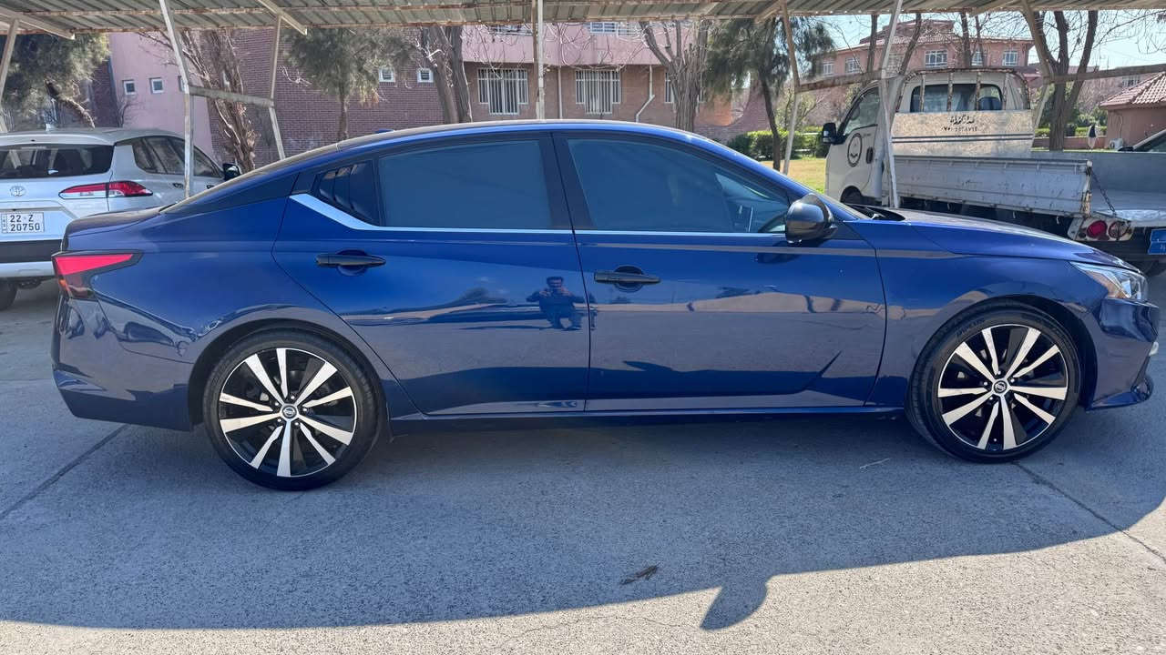 ألتيما ٢٠١٩SRيةك پارچةى بؤياغة أرباگ سوكان سيستةمة ٣-٤جئى ساردى هةية پى دى ئار كراية ديار نية ناوى نةگرتية ٨٢ميل رؤشتية بةسمة شةغال رادار گئرو مةكينة بةشةرت نةكرايتةوة 
١٢٣ كةمةك مةجال
*********** أربيل, العراق
