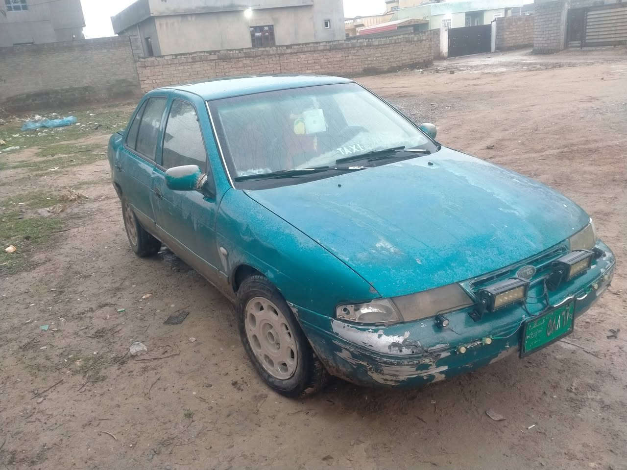 كيه سيفه للبيع محرك شرط وكير الثاني يفلت كهربائات شغاله اربع تايرات جددصدرامامي خلفي جديد السعر16وبيهامحال ومراوس هم يرهم حسب القناعه مكاني الشرقاط شكرن*********** وكل الهلابيكم
