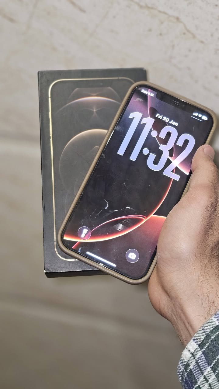 ايفون 12 برو ماكس
💾 ذاكرة 256GB
✅ مكفول من كل شي
❌ ما عده شاشة مبدّلة
✋ على إيدي
🔓 الفيس آيدي شغال 100%
🌍 الموديل: MAAA (شرق أوسط)
🔋 نسبة البطارية: 94%
✨ الجهاز شرط ونظيف – ما معلايه
🔄 عدد دورات الشحن: 366
📦 الملحقات: كارتون فقط
📍 المكان: النجف الأشرف
📞 رقم الاتصال: ***********
💬 واتساب موجود
