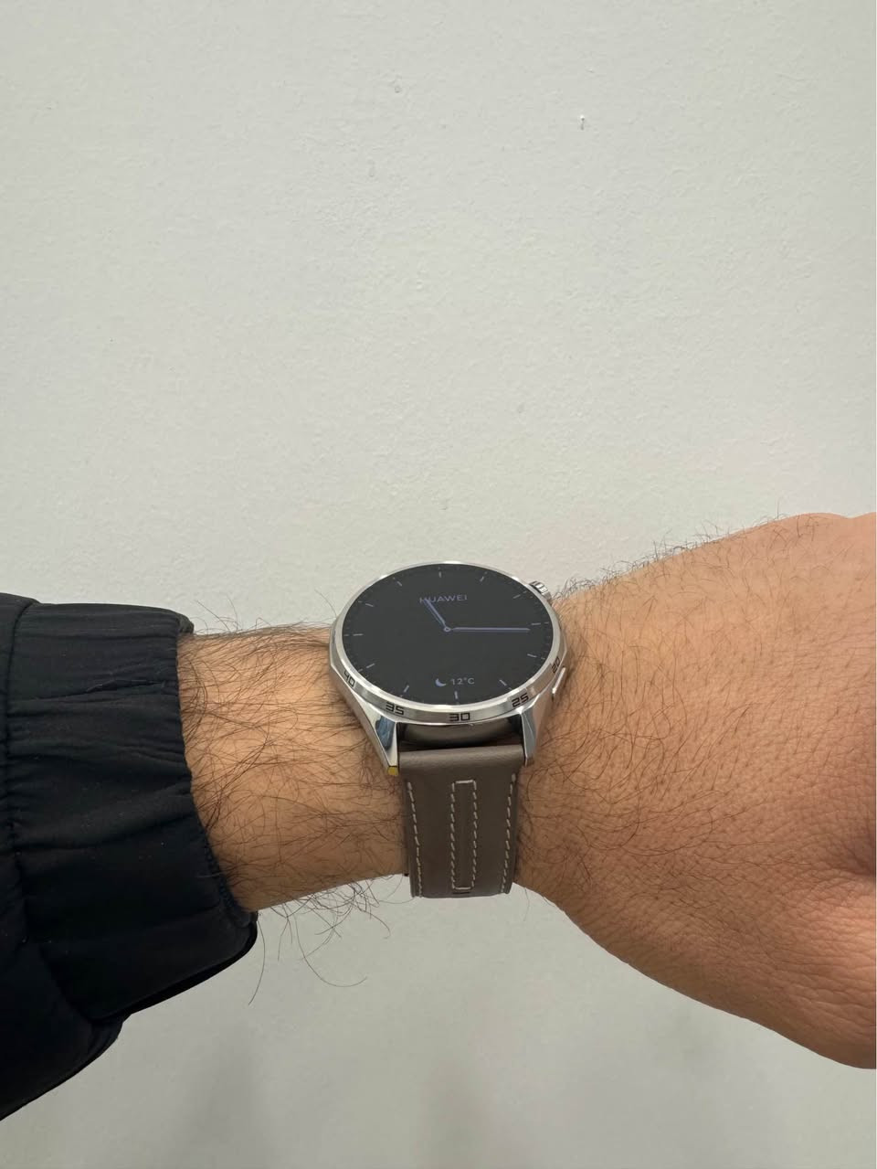 Huawei GT6 سەعاتی هواوی زۆر کەم بە کار هاتووە شەحنی ٢١ رۆژ ئەمێنێتەوە  زەمانی ساڵێکی شەریکەی هەیە  قایشێکی ئاسڵی هواوی لەگەڵە  شوێنم سلێمانی گەیاندنم نیە السليمانية, العراق


**إذا كنت صاحب هذا الإعلان وتريد حذفه لأي سبب، رجاءا أرسل رسالة إلى الدعم الفني**